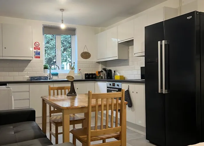 Lovely Double Rooms In Euston & Square In Central London